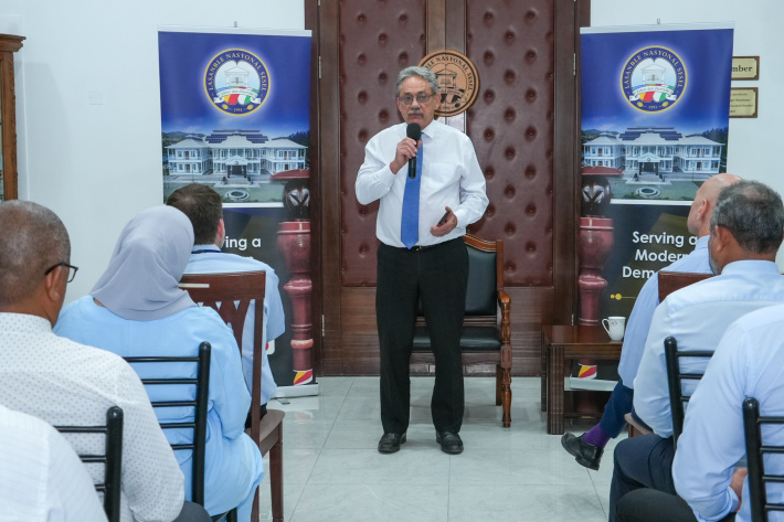 U.S. embassy hosts talks on digital government, democratic values at NAS