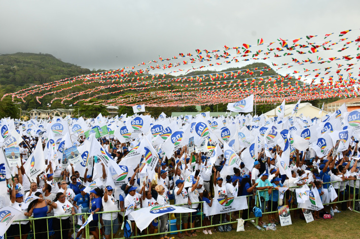 LDS i elabor lo son progranm dan rali Anse Royale