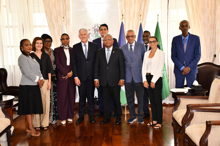 La mission électorale de la Francophonie en visite de courtoisie à la State House