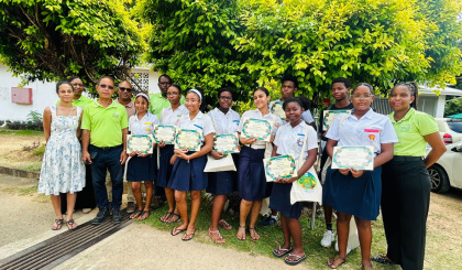 Art painting day – ‘Lar dan mon zarden’