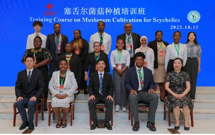 Seychelles explores new opportunities in mushroom farming