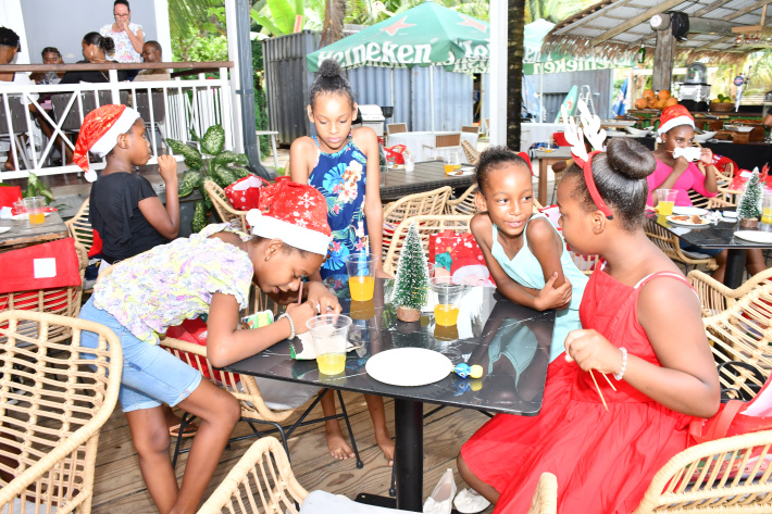 Sifsa hosts Christmas party for primary school children   