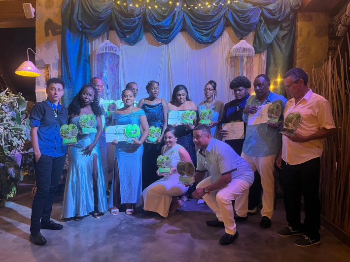 Seychelles Islands Foundation honours long-serving staff