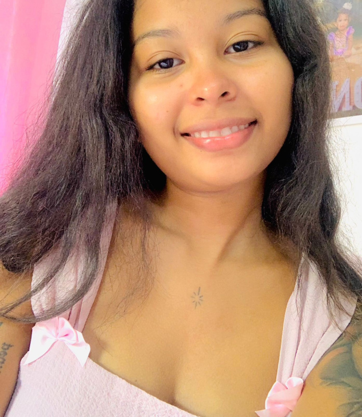 A home baker brings festive magic to every celebration