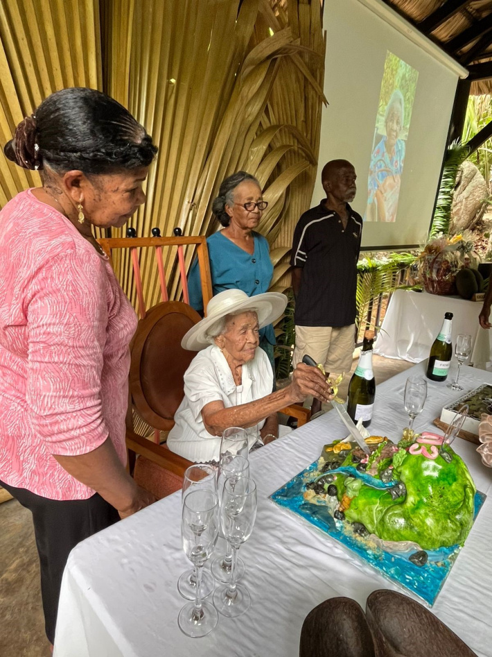 Evangeline Joubert  i selebre 103-an