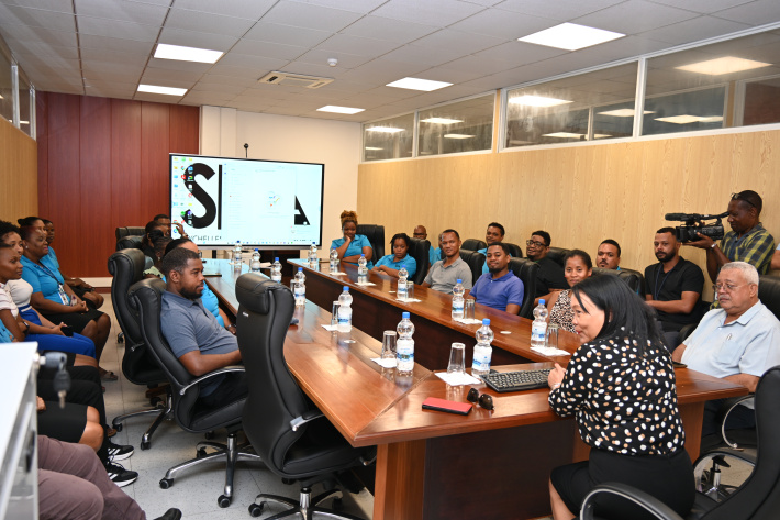 Minister Laporte commends SLTA during familiarisation visit