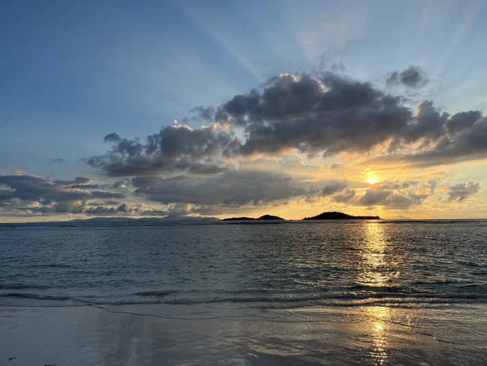 I return to the sea when life feels loud