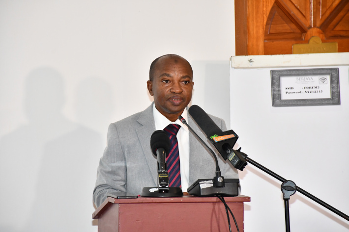 Regional partners review progress on Indian Ocean plastic expedition project