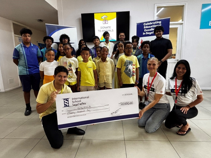 ISS student council donates R20,000 to SSPCA
