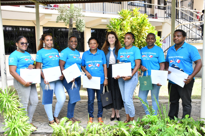 Six étudiants de l’UniSey partent en stage à La Réunion