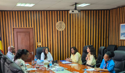 IOM chief of mission calls on Minister Alexander