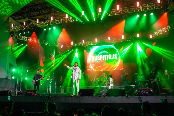 Auspitious celebrates 10-year journey with landmark show