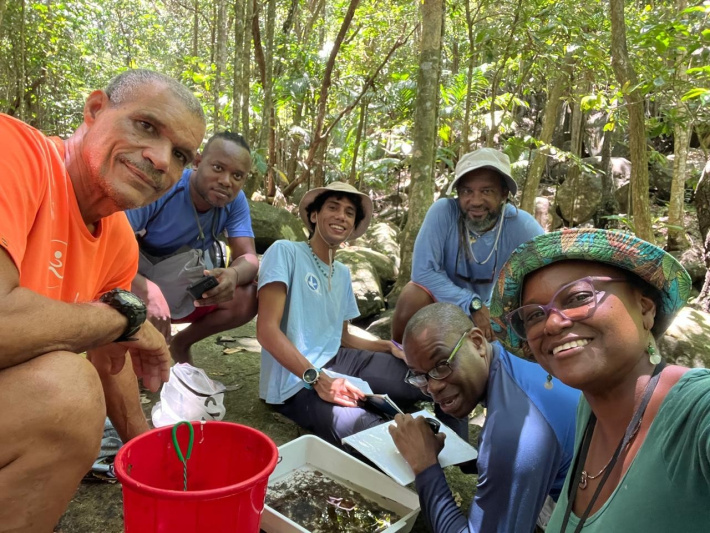 Joint survey focuses on Silhouette’s freshwater ecosystems