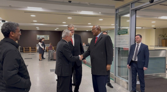 President Herminie  starts Moscow visit