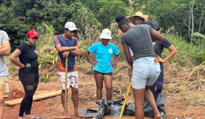 Youth empowered through hands-on vermiponics training