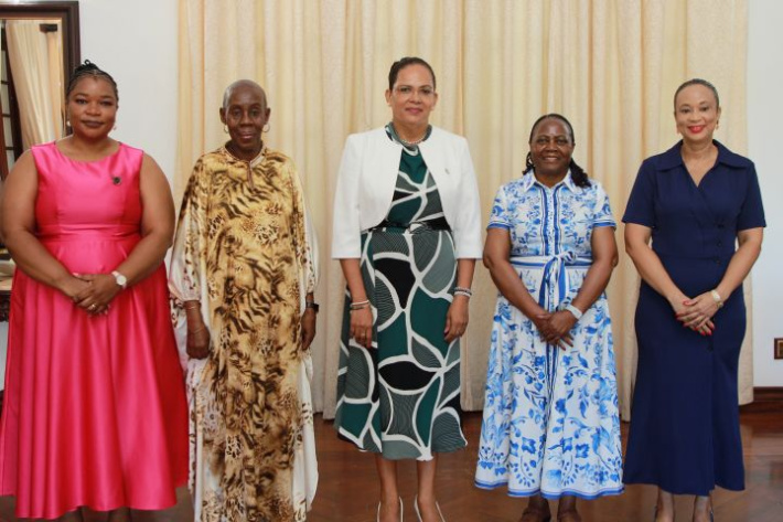 A warm exchange of friendship and regional connection