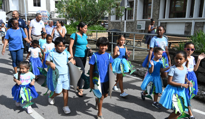 Children march in Victoria to protect tuna and the ocean