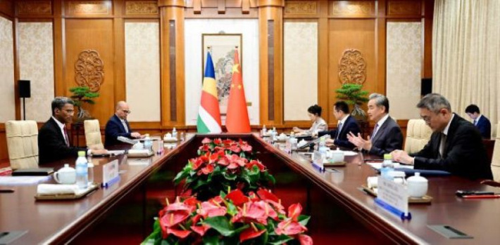 Seychelles Foreign Minister Barry Faure undertakes first official visit to Beijing