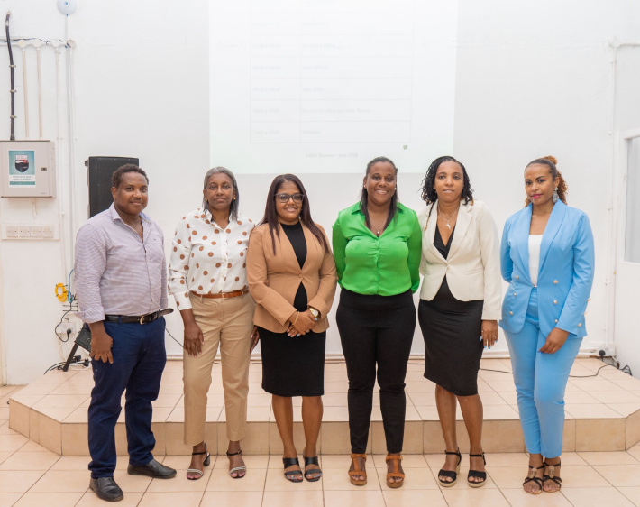Six étudiants en Licence française présentent leurs recherches sur la littérature et la musique seychelloises