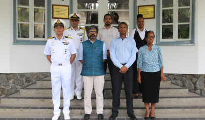 Minister Faure meets Commanding Officer from visiting Indian naval ship