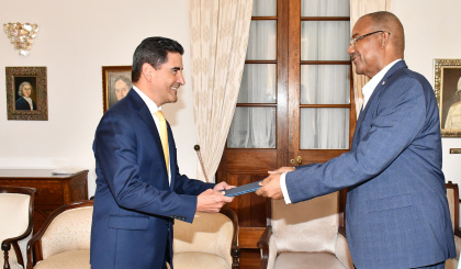 First Dominican Republic ambassador accredited