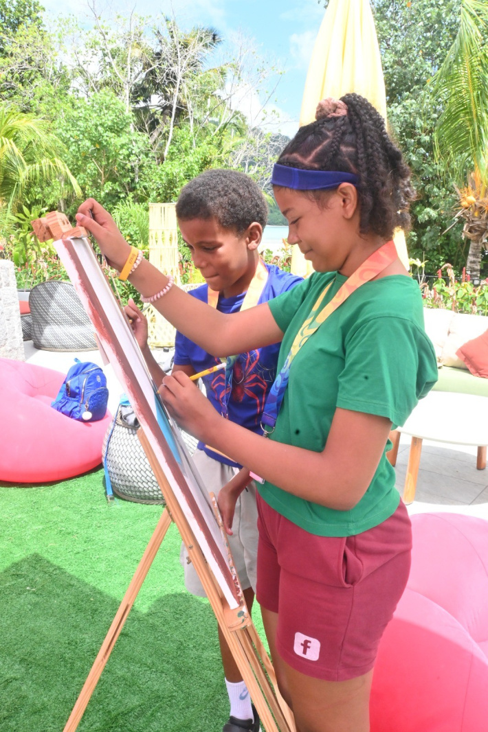 Primary school pupils showcase creativity in Art Talent Quest