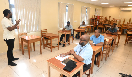 Ambulance staff begin training to strengthen emergency response
