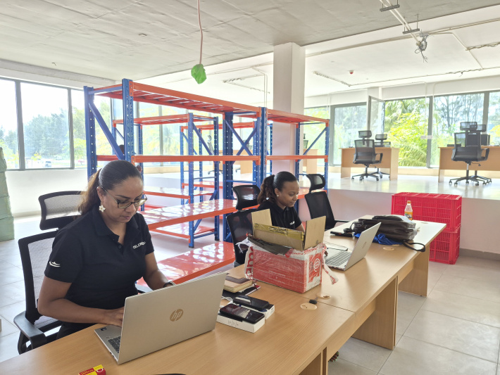 Celero launches parcel delivery in Seychelles