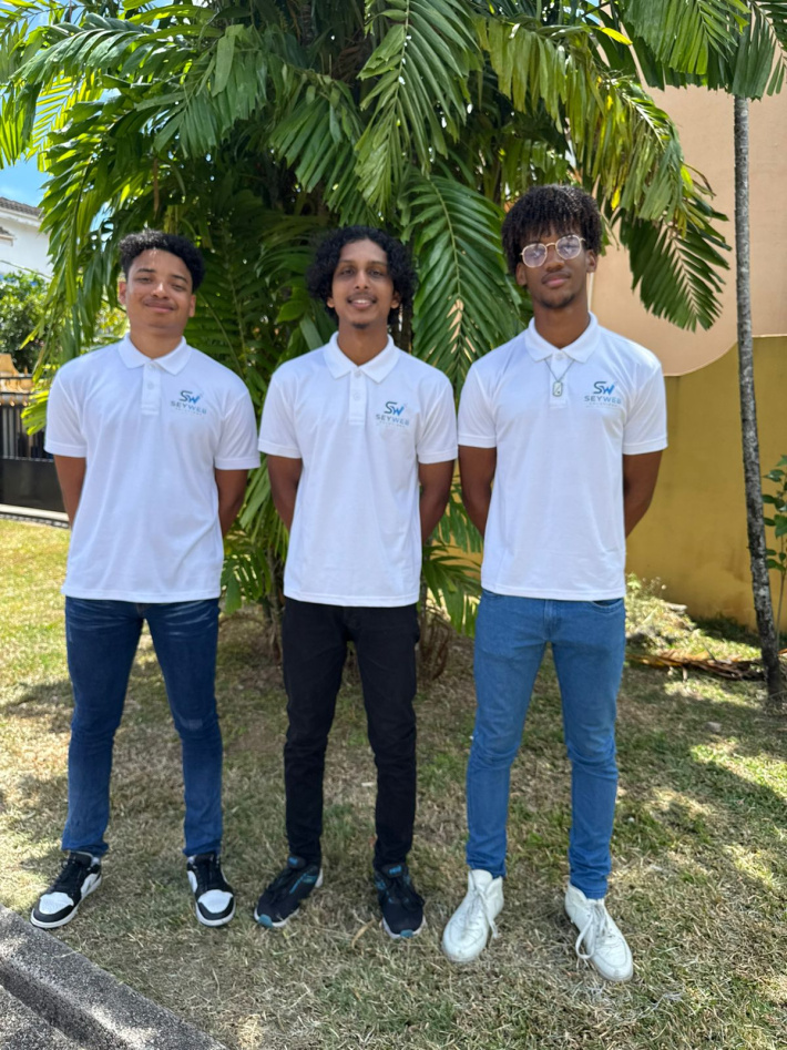 Young SIT students turn hackathon experience into digital business