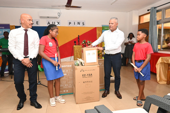 Au Cap and Anse Aux Pins primary benefit from jubilee donations