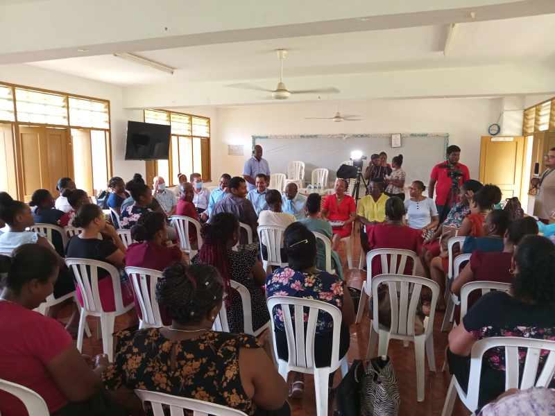 Port Glaud primary teachers go on strike -Seychelles Nation